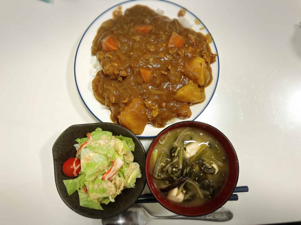 カレーの献立