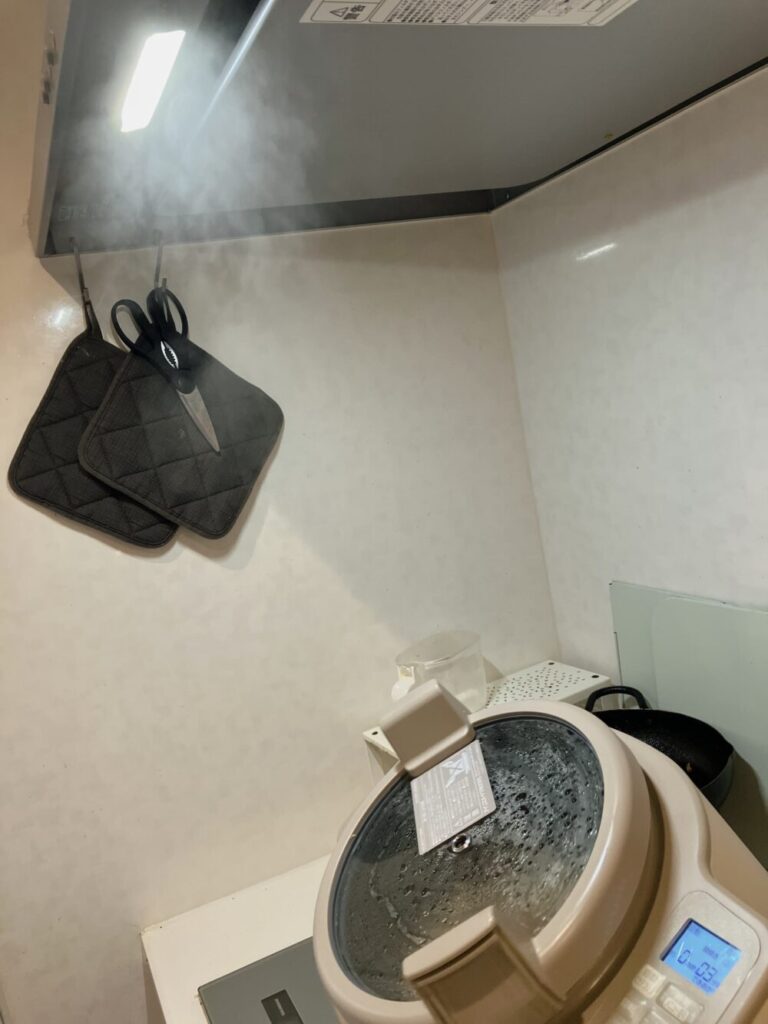 シェフドラムから出る煙